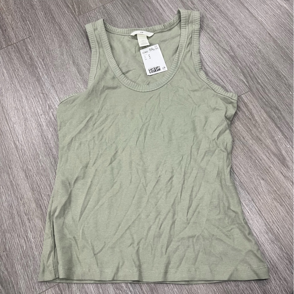 H&M Light Green Tank Top M